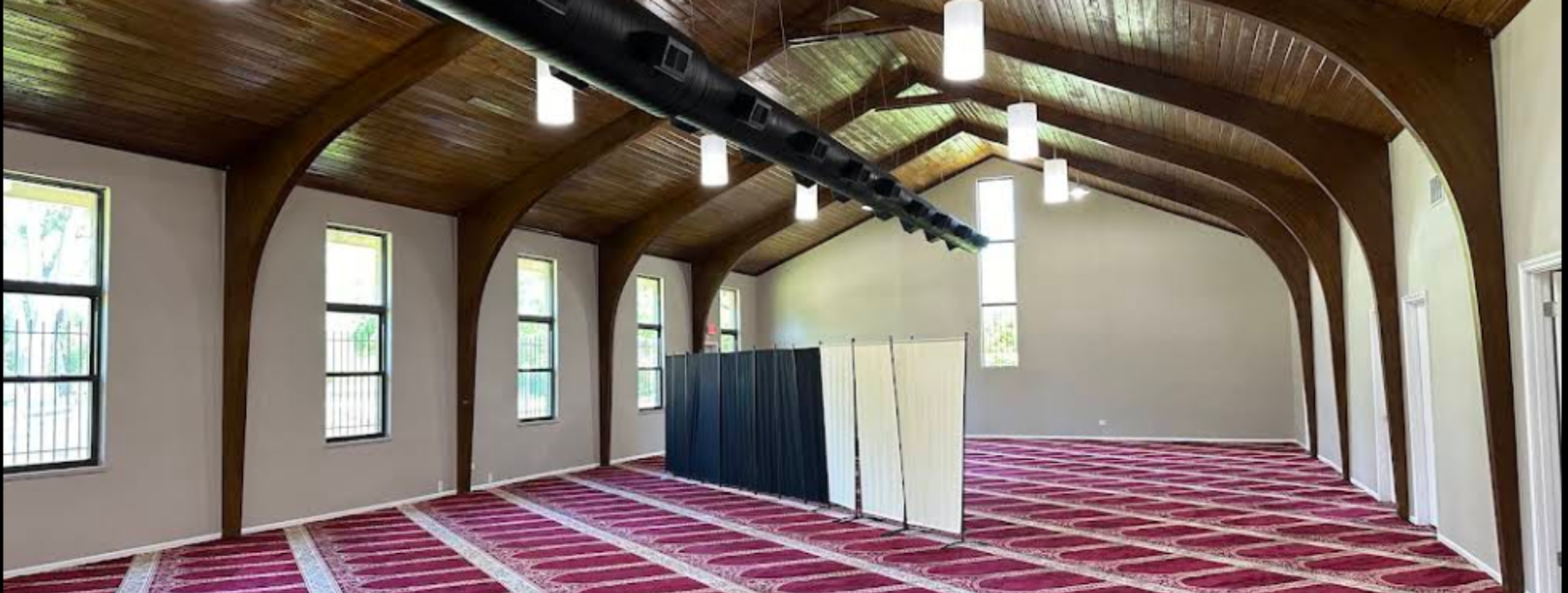 Exterior view of Waukegan Islamic Center Waukegan building